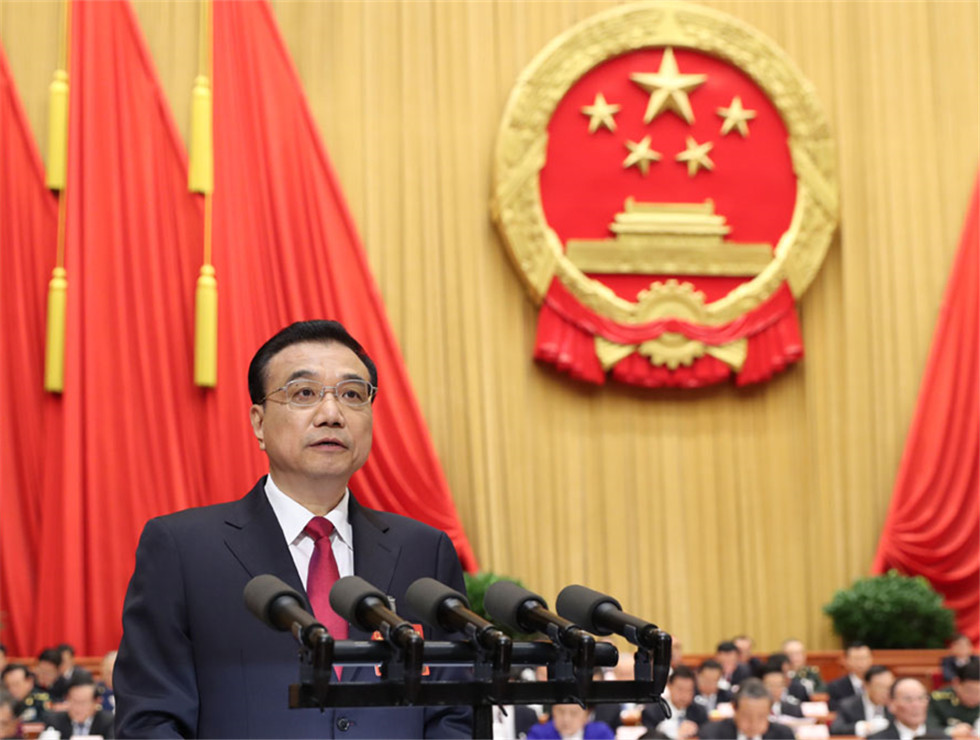 十二屆全國人大五次會(huì)議開幕，李克強(qiáng)作政府工作報(bào)告
