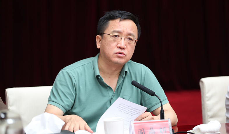 8月12日，評委會副主任閻晶明主持第六次全體會上作投票說明、宣布第五輪計票結果，公布10部提名作品