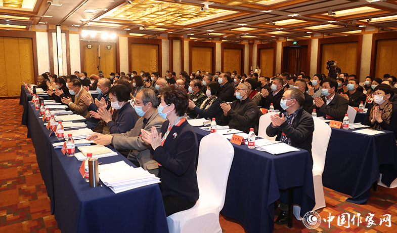 12月12日，中國作家協會第九屆全國委員會第六次全體會議在京舉行