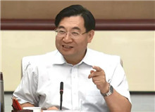 胡和平：努力攀登文藝高峰要堅持“二為”方向，堅持“雙百”方針，堅持創(chuàng)造性轉(zhuǎn)化、創(chuàng)新性發(fā)展，增強文化自覺、堅定文化自信……[詳細]