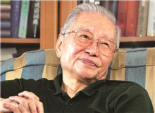 【王　火】	蔣　藍(lán)丨《王火：以健雄之筆記錄時(shí)代》；	徐　璐丨《<戰(zhàn)爭和人>三部曲：對紅色經(jīng)典的自覺追索》。