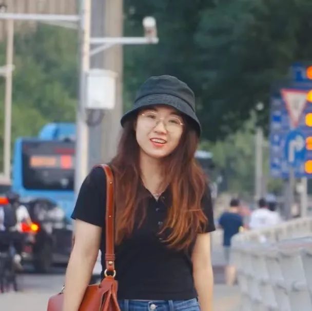 王秋實，中國作協網絡文學中心研究處干部。畢業于北京師范大學文學院、萊頓大學比較文學與文學理論專業，曾在游戲研發行業任七年世界觀、劇情及關卡設計師，多年游戲玩家。目前研究方向為網絡文學產業、網絡文學與游戲文化等。